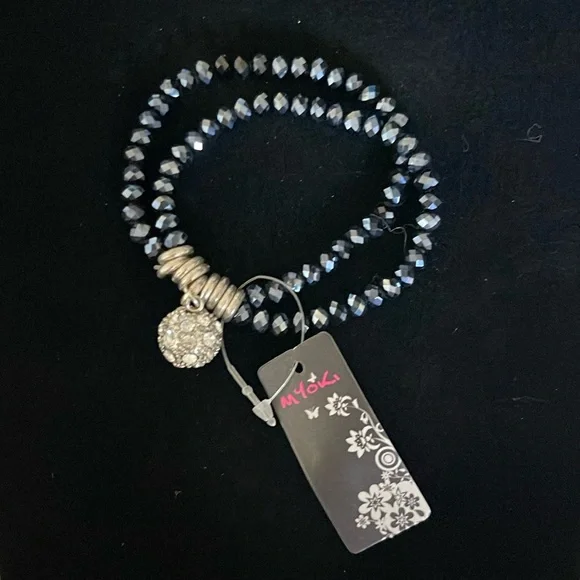 Bracelet - Picture 1 of 1